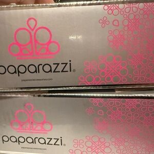 Paparazzi MYSTERY bundle of necklaces  Accessory Box 10 beautiful necklaces